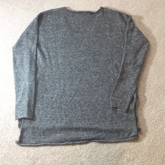 Babaton with Linen grey v-neck sweater - Picture 3 of 5